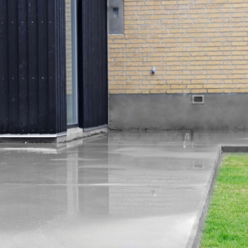 Betonindkørsel ved bolig i Aarhus
