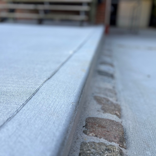 Professionel etablering af betonindkørsel