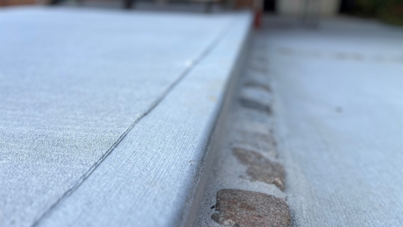 Professionel etablering af betonindkørsel