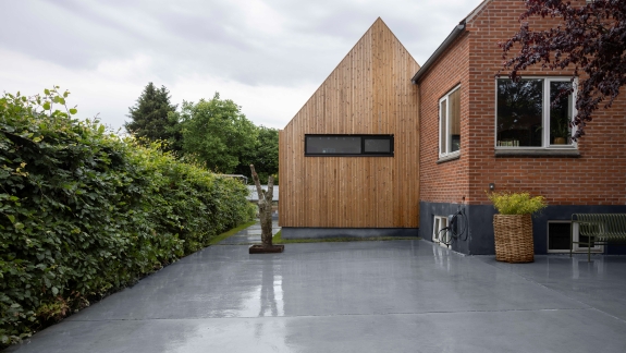 Støbning af betonindkørsel