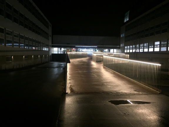Betonindkørsel til erhverv